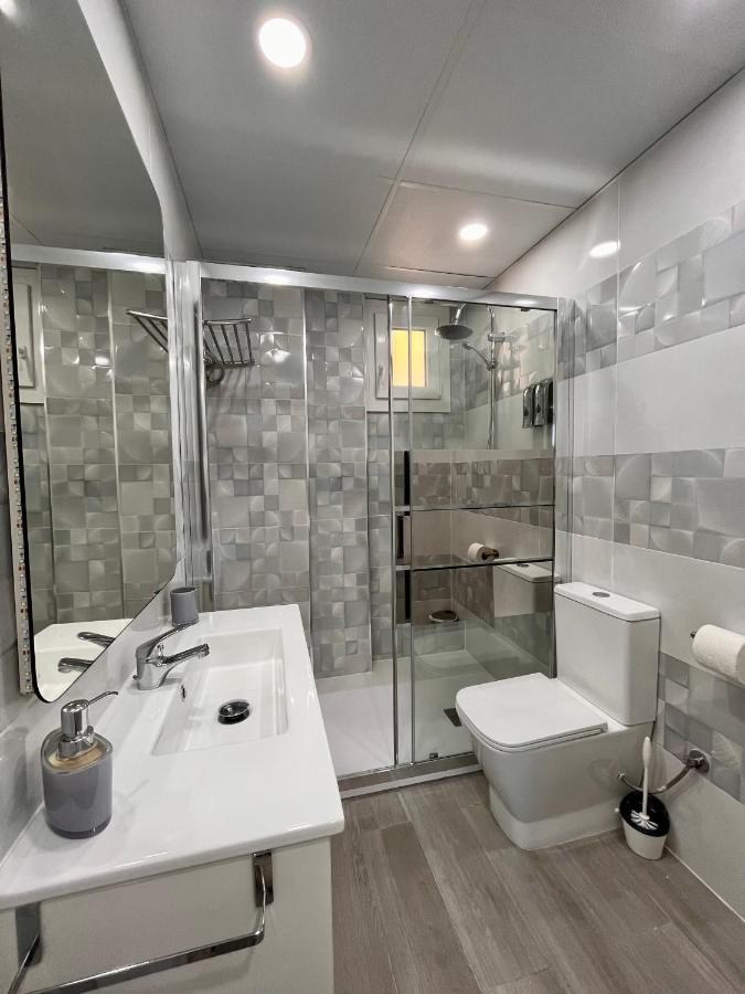 Maximilian Dreams 2 Apartman Madrid Kültér fotó